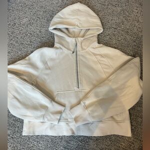 Lululemon Cropped half zip scuba